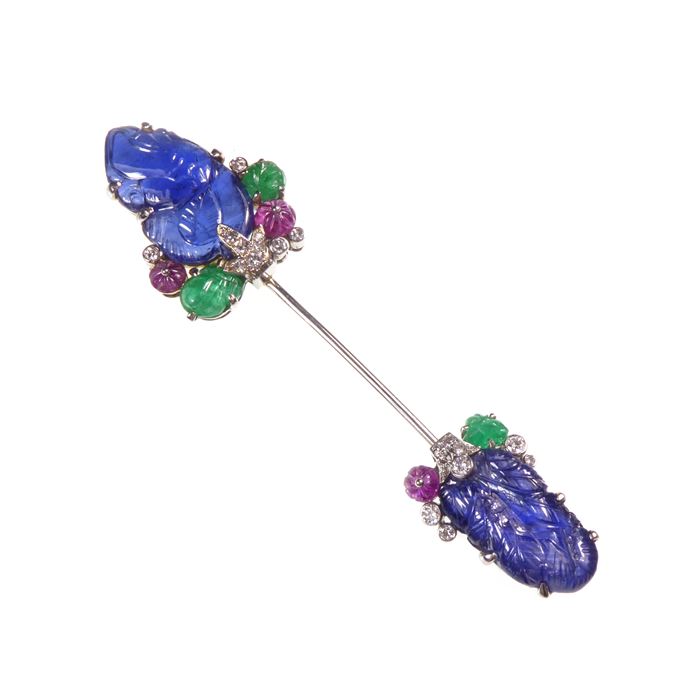   Cartier - Art Deco carved sapphire, emerald, ruby and diamond jabot pin | MasterArt